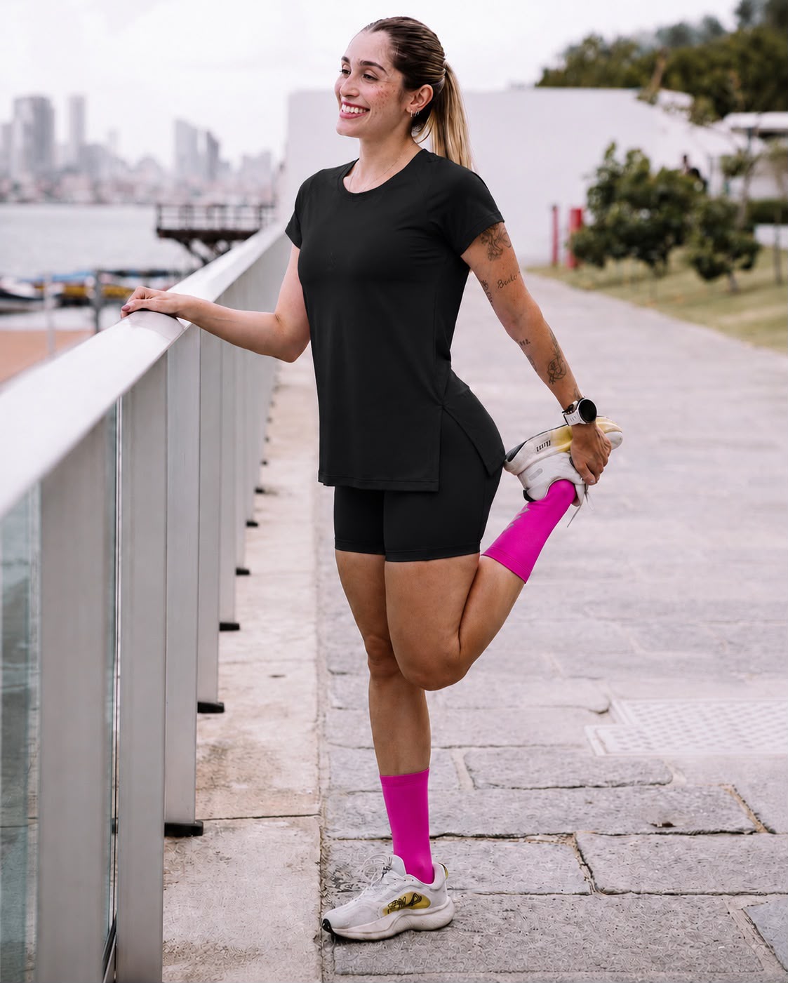 1228 T-Shirt + Alongada Catarina - Preto - Imagem 1